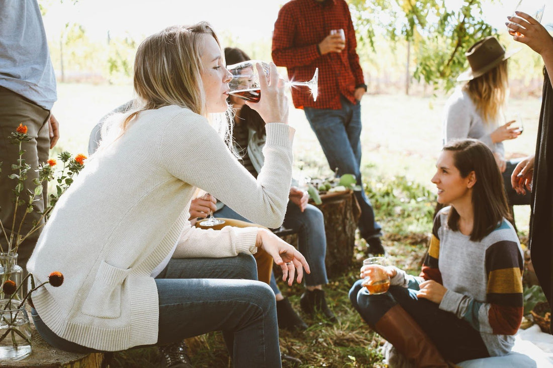 women drinking alcohol together